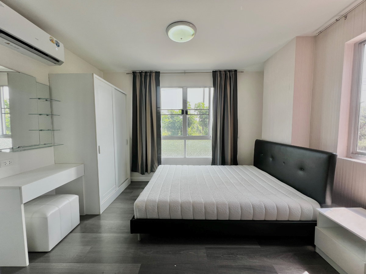 รูป 📌𝐔𝐏𝐃𝐀𝐓𝐄 𝐑𝐎𝐎𝐌 𝟐𝟎𝟐𝟓📌 ให้เช่าดี คอนโด แคมปัส รีสอร์ท บางนา [ห้องบิ้วอินสวย+มีเครื่องซักผ้าใหม่]  ID LINE: atccity 💻 - รูปที่ 2/9