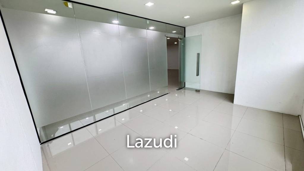 picture 101 sqm modern office for rent in Bang Khlo Bangkok - 2/6