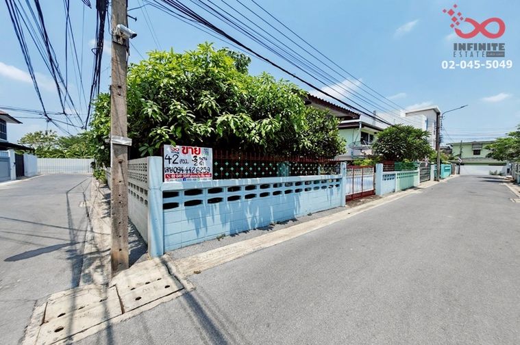 3-bed house for sale, 100 sqm, 42 sq wah, Huai Khwang