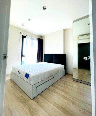 Condos for rent : Centric Ratchada - Huai Khwang 