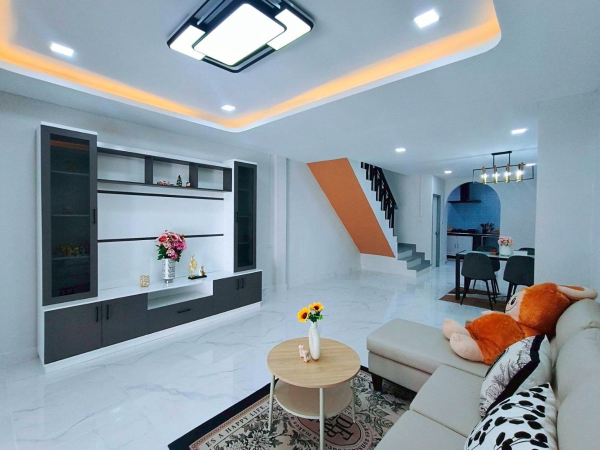 รูป ขายทาวน์เฮ้าส์รีโนเวท 2 ชั้น หมู่บ้านพูนสินธานี 3 เคหะร่มเกล้า 64 ลาดกระบัง 2 ห้องนอน ราคา 2.15 ล้านบาท - รูปที่ 7/18