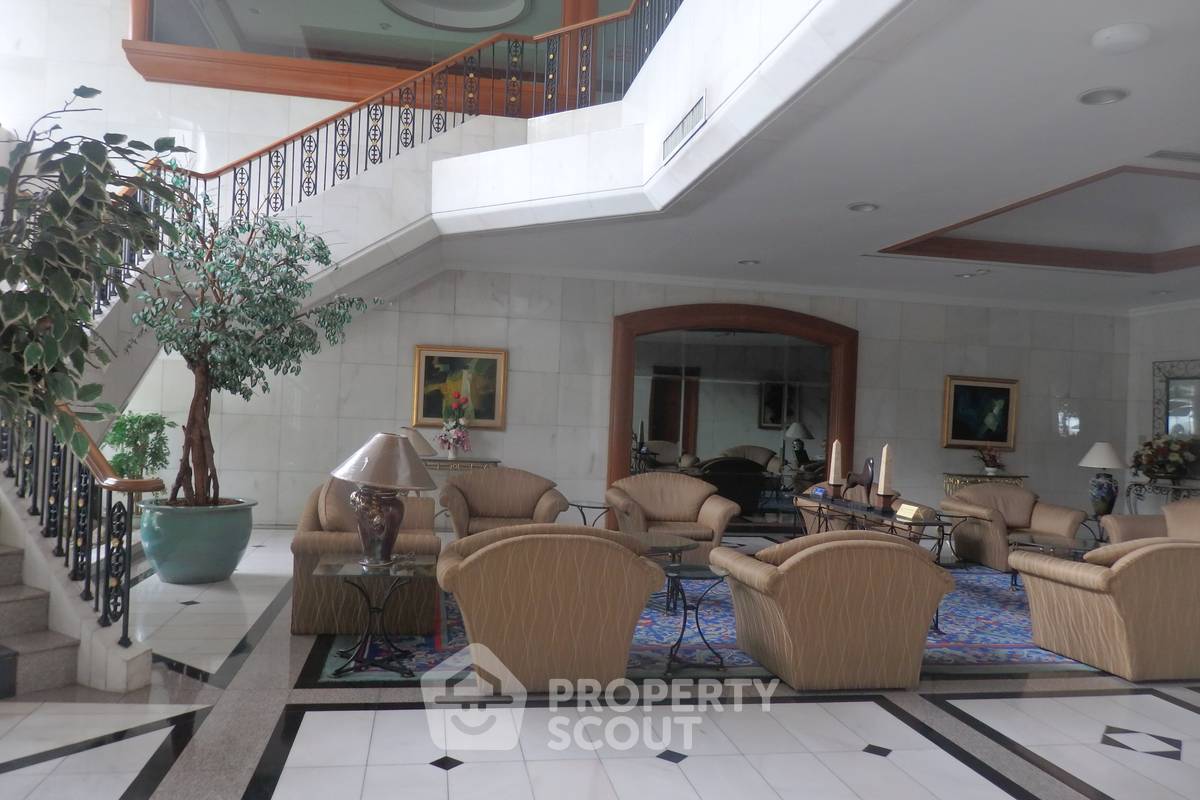 รูป คอนโด 1-ห้องนอน ที่ เลค อเวนิว คอนโดมิเนียม ใกล้ BTS อโศก (ID 885094) - รูปที่ 9/16