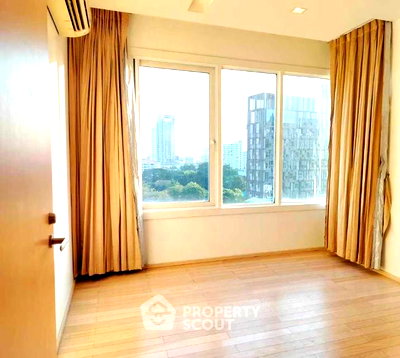 คอนโด ม.กรุงเทพ กล้วยน้ำไท : คอนโด 3-ห้องนอน ที่ สิริ แอท สุขุมวิท ใกล้ BTS ทองหล่อ (ID 2775798)