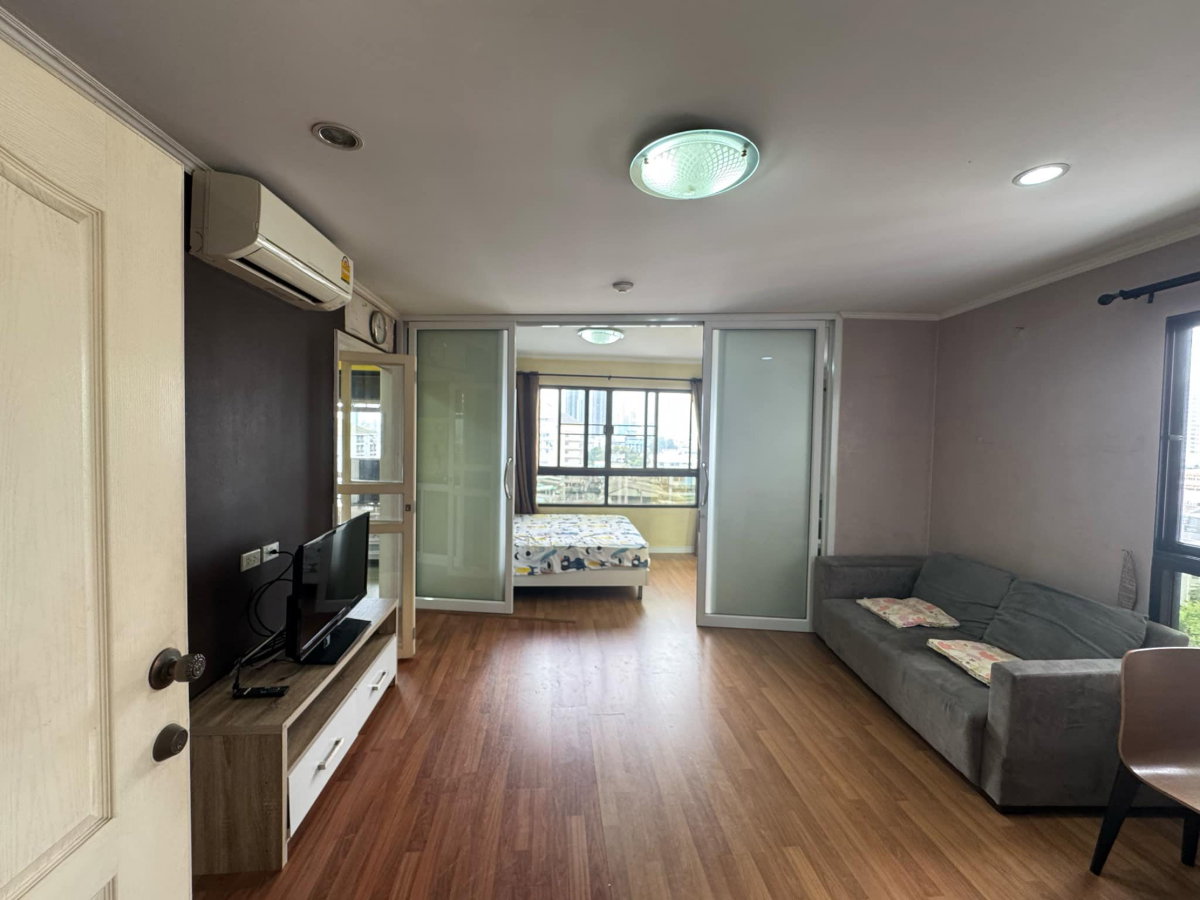รูป 🏢 ขายคอนโด : Lumpini Place Narathiwas 24 (ลุมพินี เพลส นราธิวาส 24)   รหัสทรัพย์ | 📌LNP-C4906  - รูปที่ 1/19