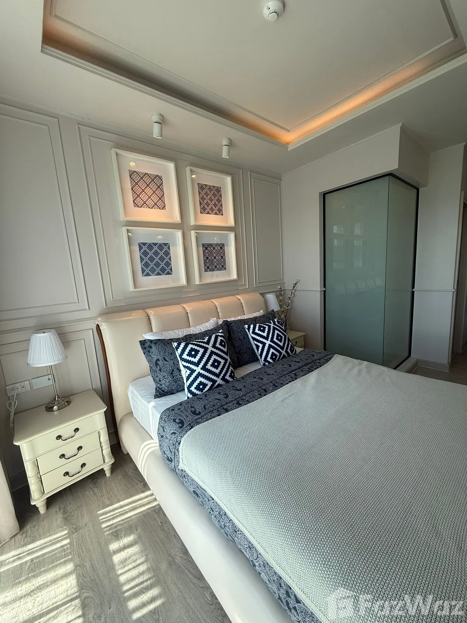 Lake view condo close to beach 6149400 - image 2