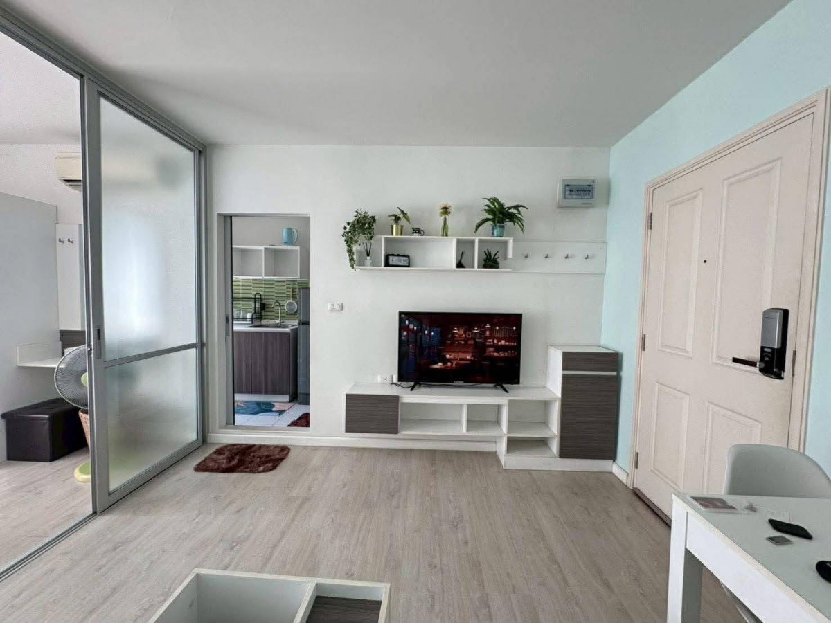 picture Condo for Rent: D Condo Sign size  30 sq.m. 7th Floor Building C - 7/14