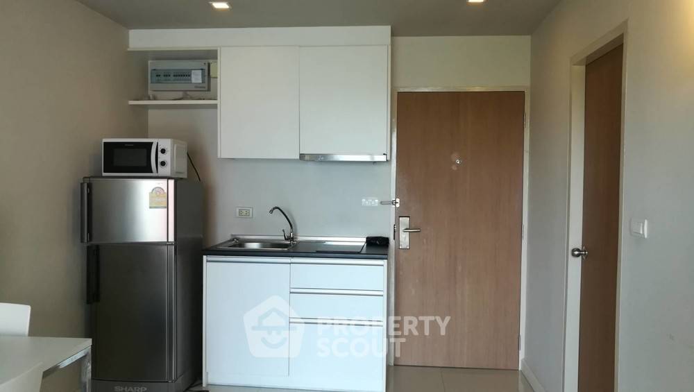 รูป คอนโด 1-ห้องนอน ที่ เลอ โคเต้ สุขุมวิท 14 ใกล้ BTS อโศก (ID 386821) - รูปที่ 2/6