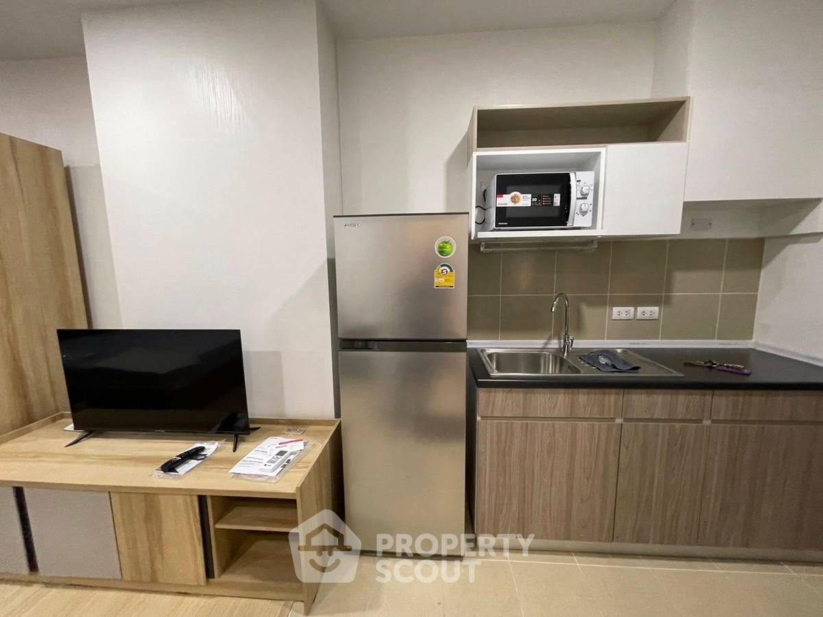 picture Studio Condo at Supalai Veranda Sukhumvit 117 near BTS Pu Chao (ID 2777351) - 7/12