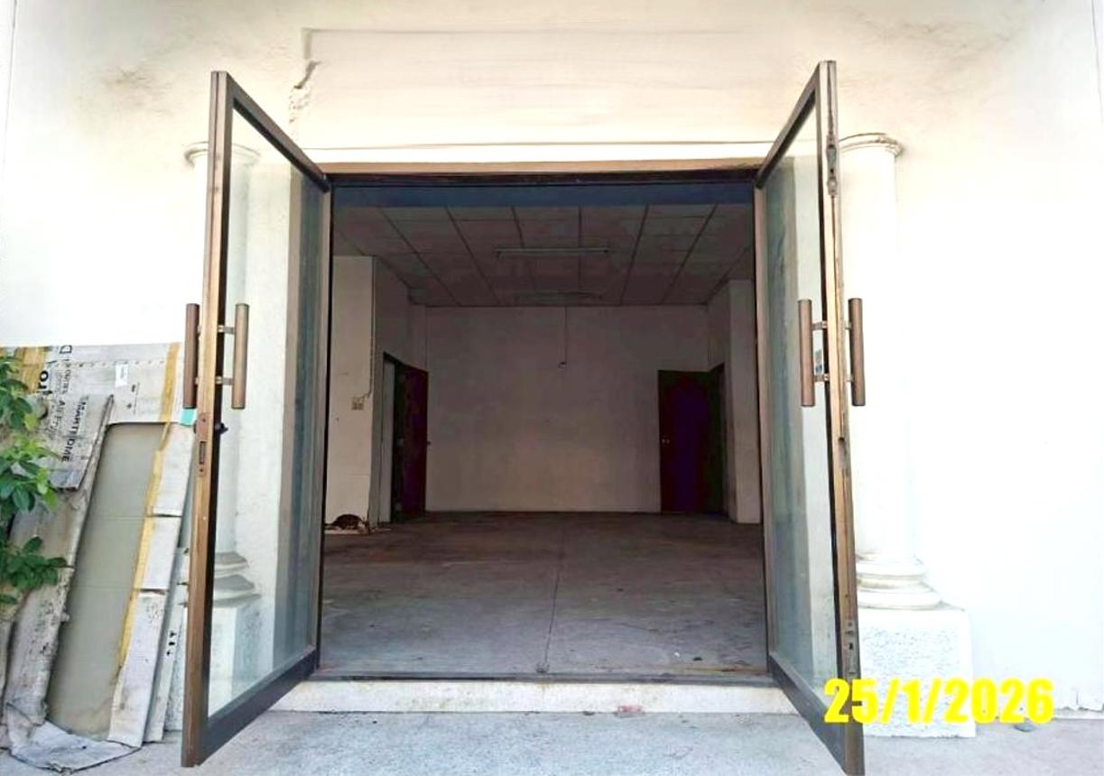 picture OFFICE 326.7 Sq.w. Krathum Baen Samut Sakhon for 17.5M - 28/56