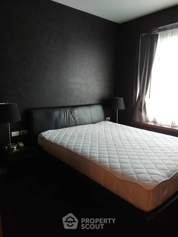 picture 1-BR Condo at Circle Condominium near MRT Phetchaburi (ID 603048) - 7/11