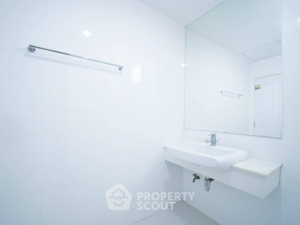 รูป ทาวน์เฮาท์ 3-ห้องนอน ใน ลาดพร้าว (ID 1598287) - รูปที่ 20/44