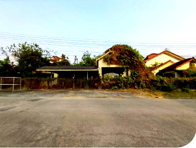 Houses for sale San Sai Provincial Electricity Authority : FOR SALE  HOUSE PROPERTY  3398000 BAHT.
