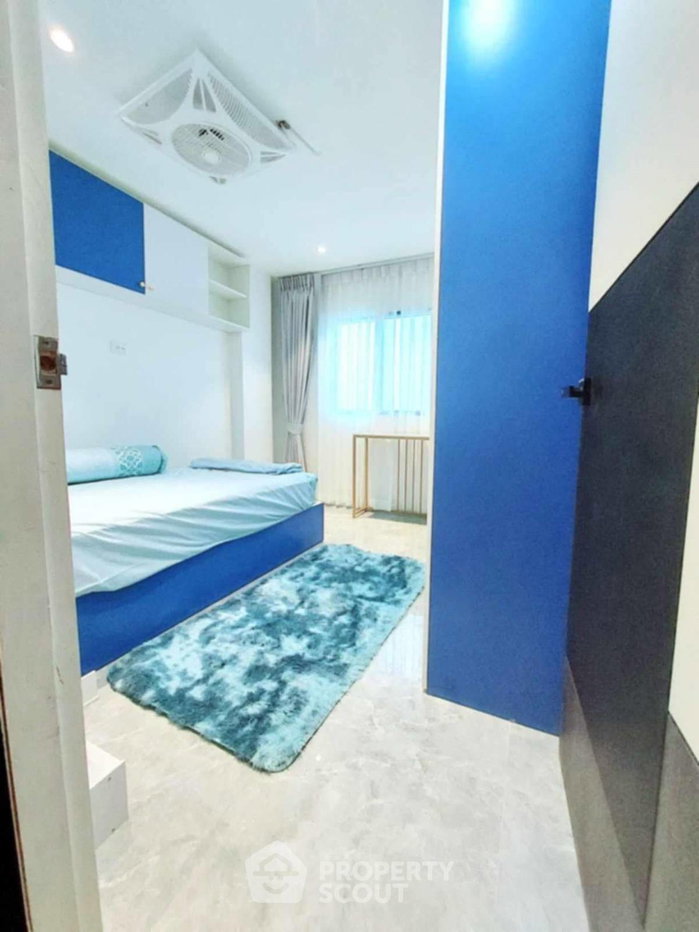picture 2-BR Condo at Modern Home Place in Suan Luang (ID 1844785) - 10/16