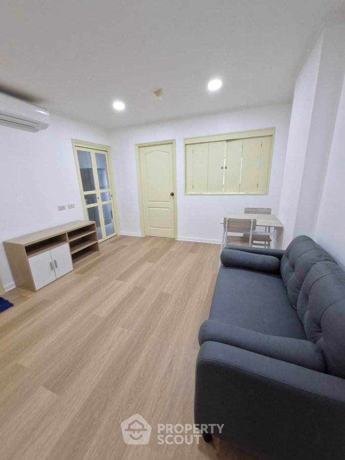 picture 1-BR Condo at Lumpini Place Narathiwas Ratchanakarin in Chong Nonsi (ID 2044107) - 13/17
