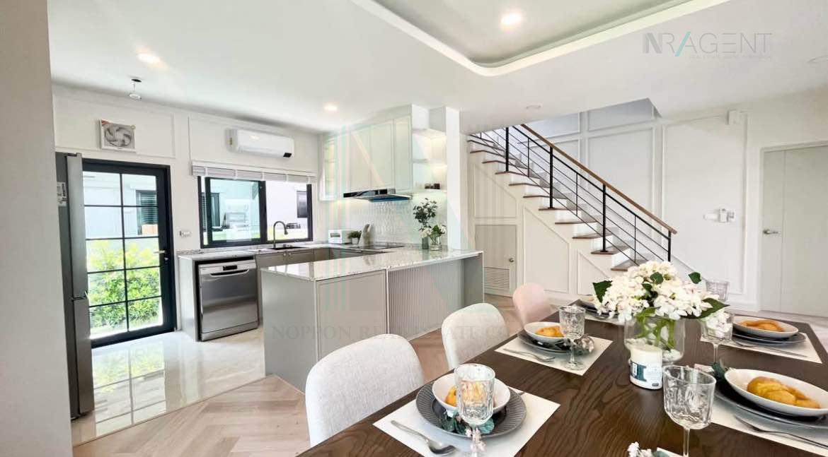 รูป 📌 ขายบ้านเดี่ยว โครงการ เซนโทร บางนา 2 ชั้น 4 ห้องนอน 5 ห้องน้ำ - รูปที่ 3/8