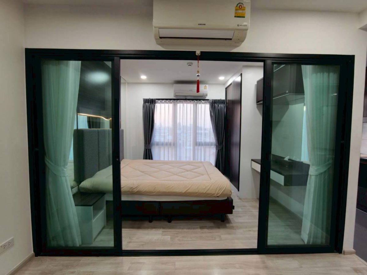 รูป  🔥 VR0229**ให้เช่า D Mark Condo @ Sutthisan | 🚆 ใกล้ MRT สุทธิสาร** - รูปที่ 1/9