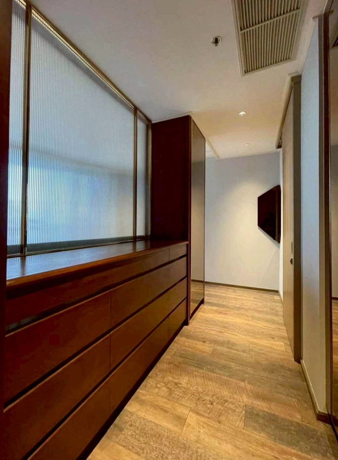 รูป ให้เช่าคอนโดBTS พลินจิต 📍  Noble Ploenchit   📍 Type 3 Bedrooms ราคาเช่า  160,000/ month  - รูปที่ 17/19