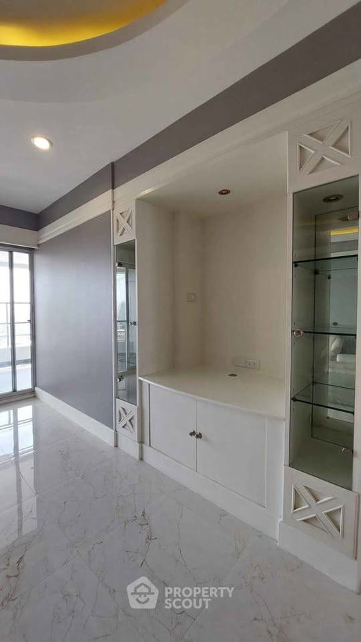 รูป คอนโด 1-ห้องนอน ที่ สายชล แมนชั่น ใกล้ BTS สะพานตากสิน (ID 2774564) - รูปที่ 3/11