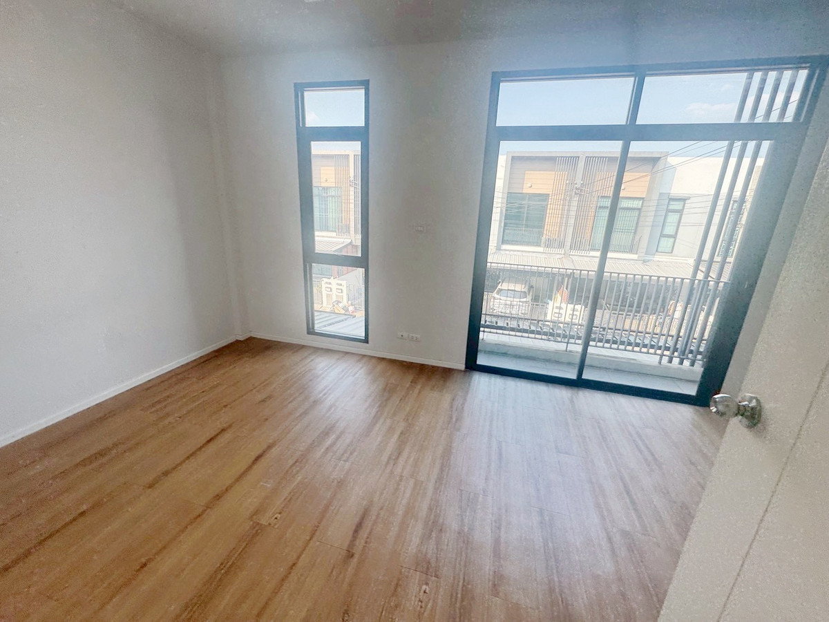 รูป 🏡💥 บ้านสวยรีโนเวทใหม่ ทำเลดอนเมือง–เทิดราชัน 🚇 รถไฟฟ้าสายสีแดง สถานีหลักหก  พร้อมอยู่ 💥🏡 - รูปที่ 2/5