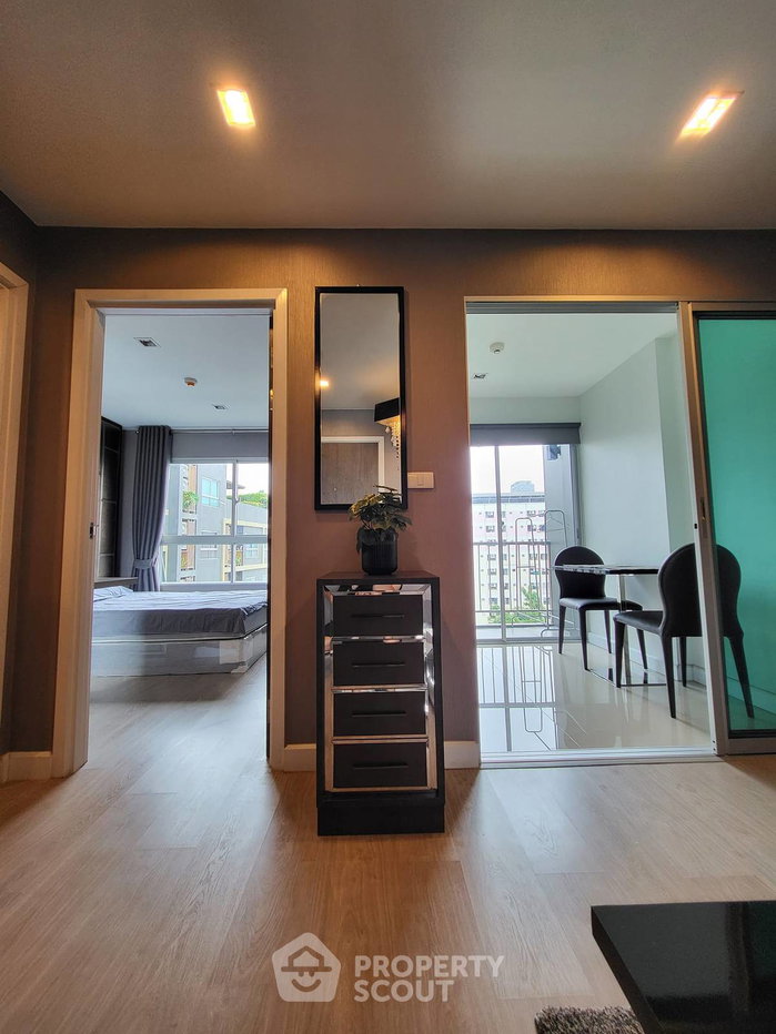 picture 1-BR Condo at Metroluxe Phaholyothin - Suthisan near MRT Chatuchak Park (ID 954718) - 3/7