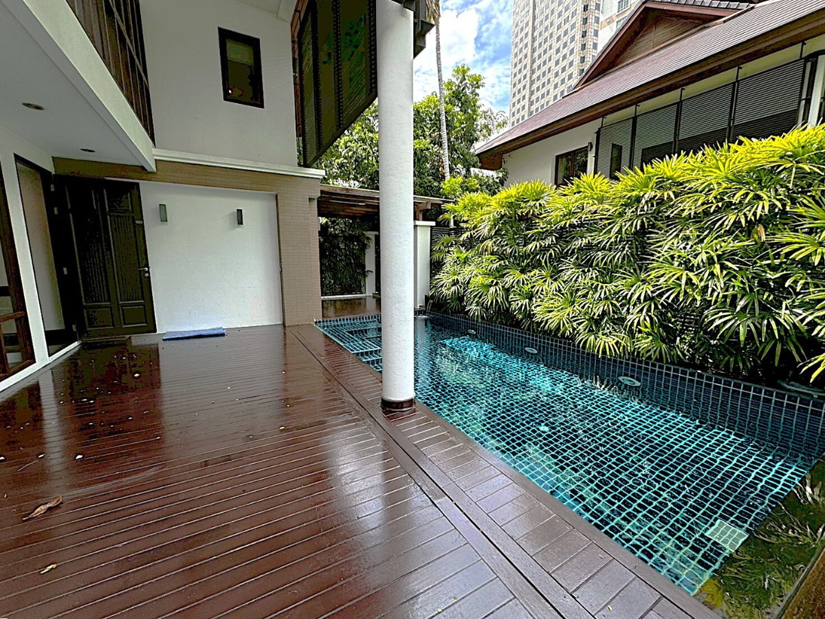รูป บ้านหรูพร้อมสระว่ายน้ำส่วนตัว ใจกลางอโศก ** NO CO-AGENT ** - รูปที่ 18/26