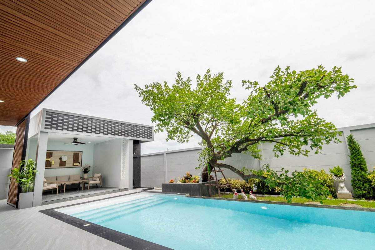 รูป S1100 ✨ Grand Opening! บ้านหรูพูลวิลล่า  ✨  Private Pool Villa เป็นส่วนตัวสูง ราคาพิเศษ 29.9 ล้านบาท เท่านั้น! - รูปที่ 2/37