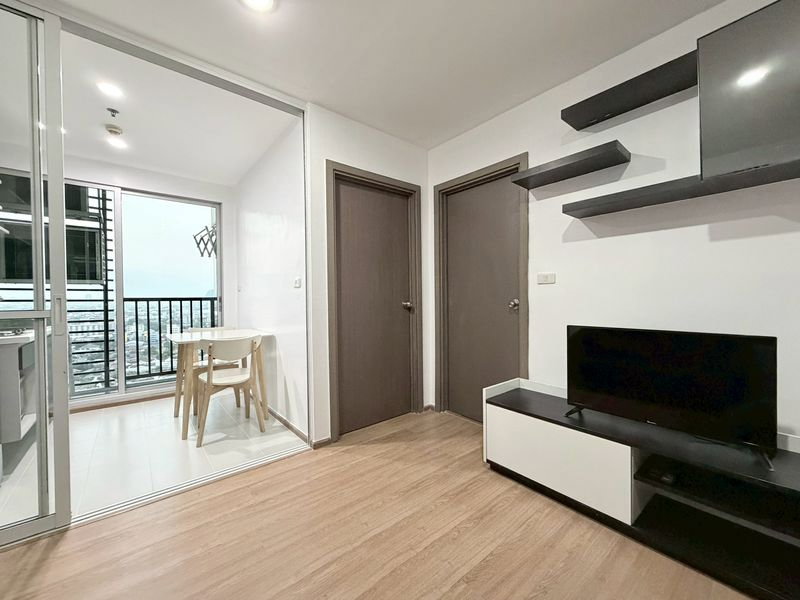 picture For  rent  The Base Sukhumvit 77  🔴🔴 - 4/13