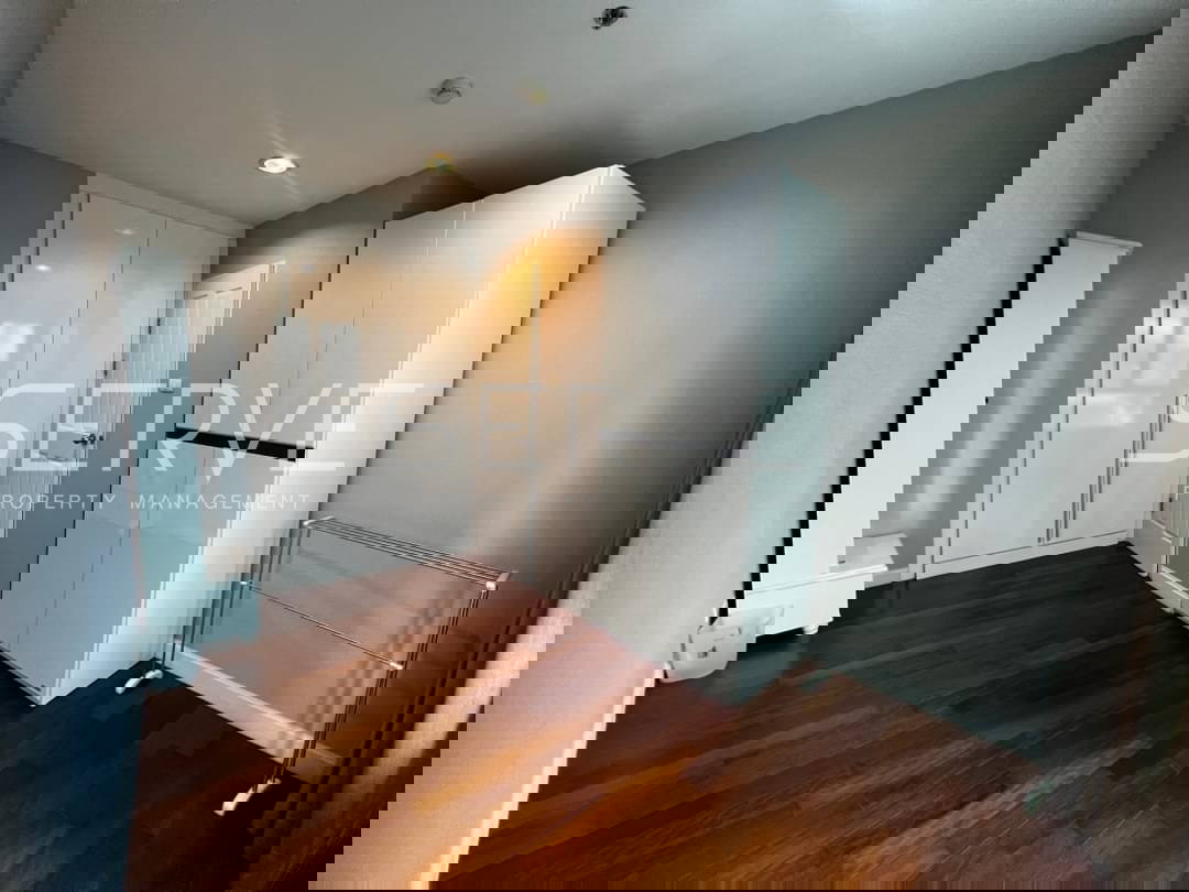 รูป 🔥38K-ราคาดีมาก! 2นอน มีอ่างอาบน้ำ ไซส์ใหญ่ แต่งสวย ชั้นสูง เฟอร์แน่นมาก พร้อมเข้าอยู่ คอนโดทำเลดีๆ ใกล้ MRT พระราม 9 @  Belle Grand Rama 9  - รูปที่ 8/14