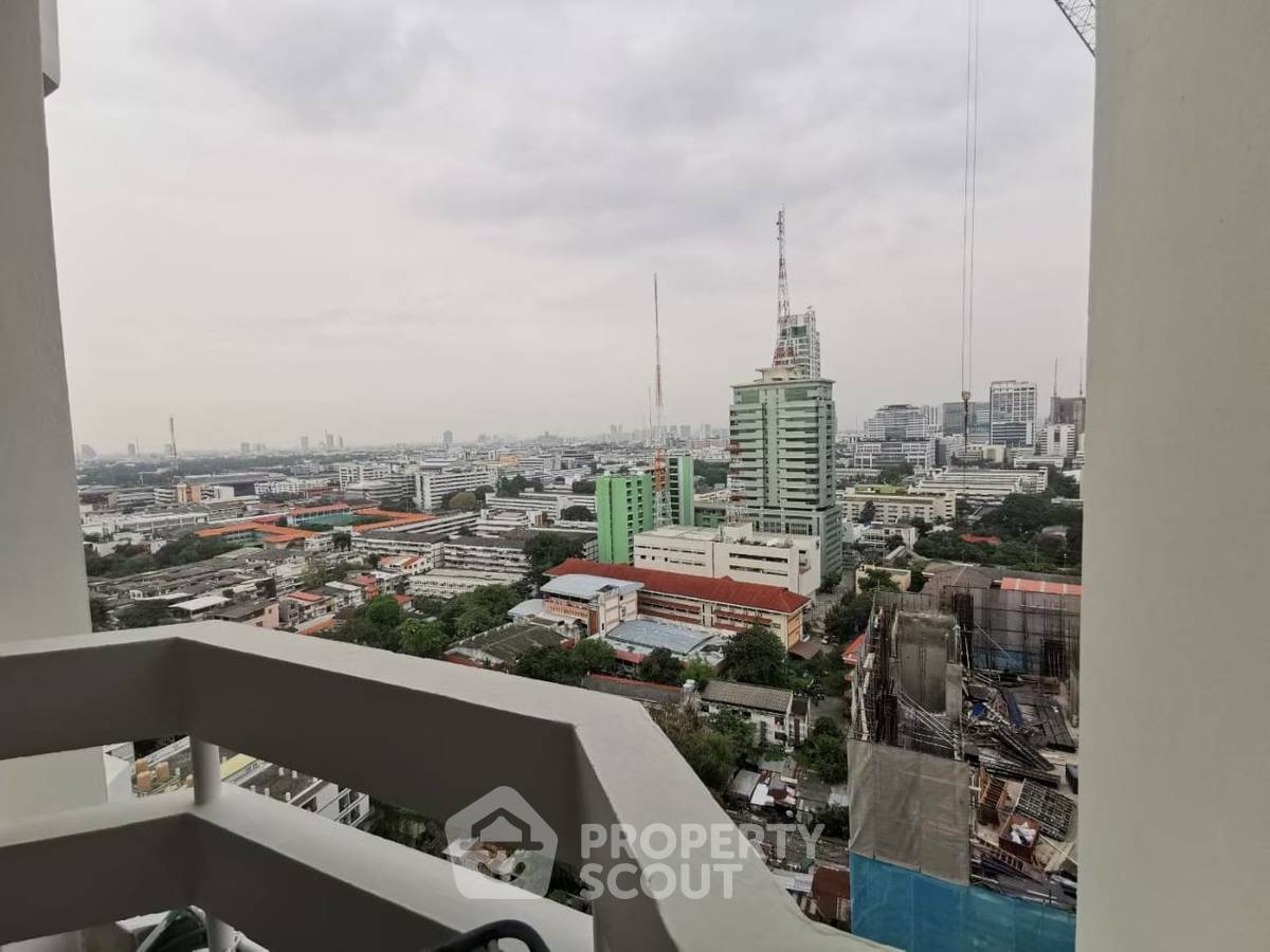 รูป คอนโด 1-ห้องนอน ที่ พญาไท พลาซ่า ใกล้ BTS พญาไท (ID 992512) - รูปที่ 8/9