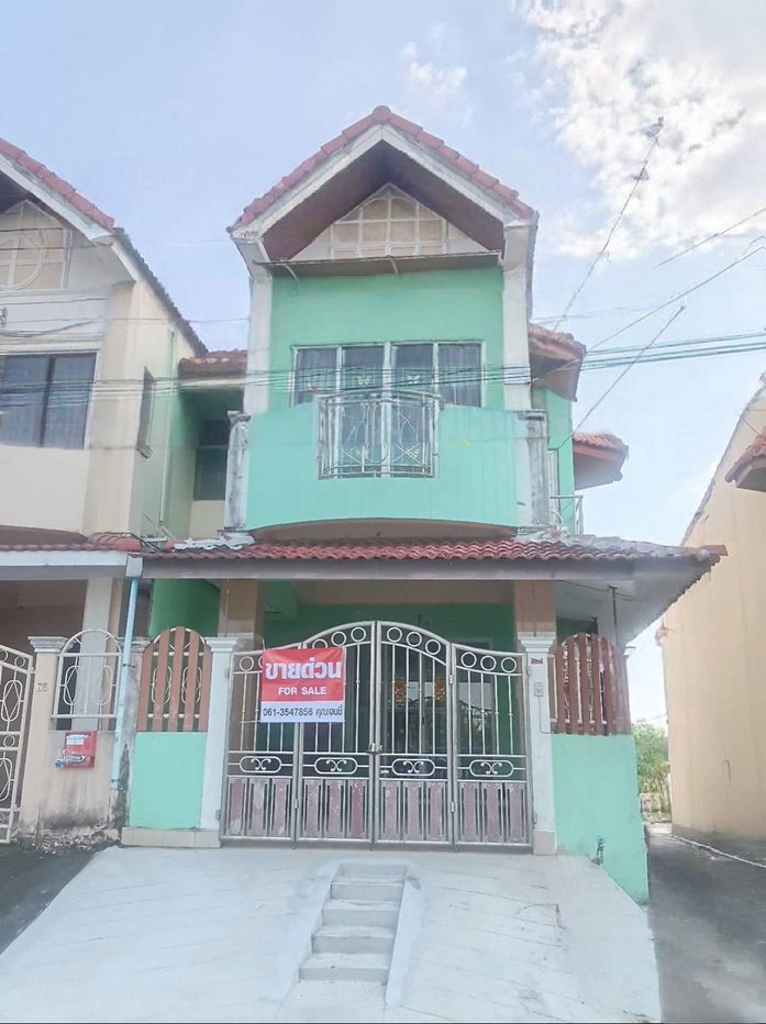 รูป ขายด่วน ทาวน์เฮ้าส์ 2 ชั้น แปลงมุม พร้อมอยู่ โครงการ: ม.รุ่งกิจ วิลล่า11 ร่มเกล้า ราคาพิเศษ - รูปที่ 1/13