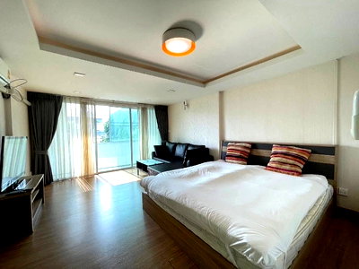 คอนโด เชียงใหม่ : ขายด่วน เซเว่นสตาร์ตึก A วิวดอย ชั้น 3 พร้อมเฟอร์ฯ ใกล้นิมมาน , เมญ่า , มช.
