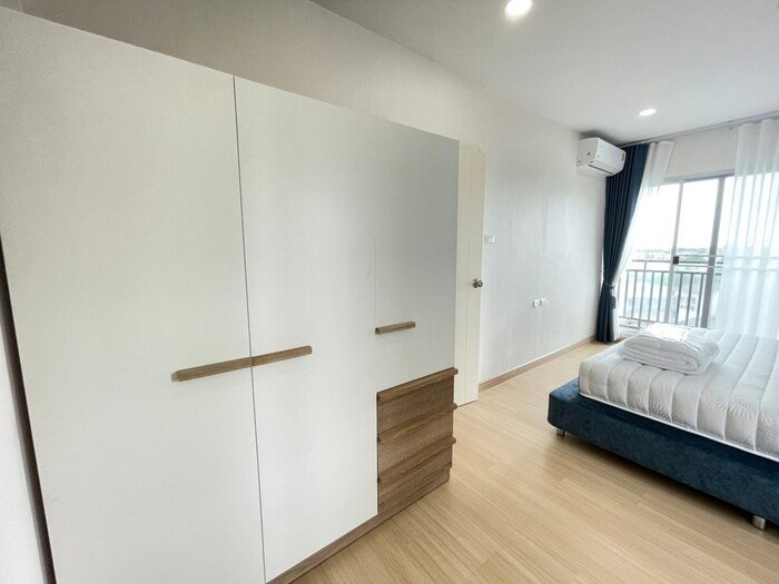 รูป พร้อมอยู่*ให้เช่า 22,000 ( 2 นอน 2 น้ำ  ) *รหัส PS100860 ( ศุภาลัย เวอเรนด้า ภาษีเจริญ ) !! ใกล้สถานีรถไฟฟ้าภาษีเจริญ * โบ๊ท 088-398-3835 - รูปที่ 24/29