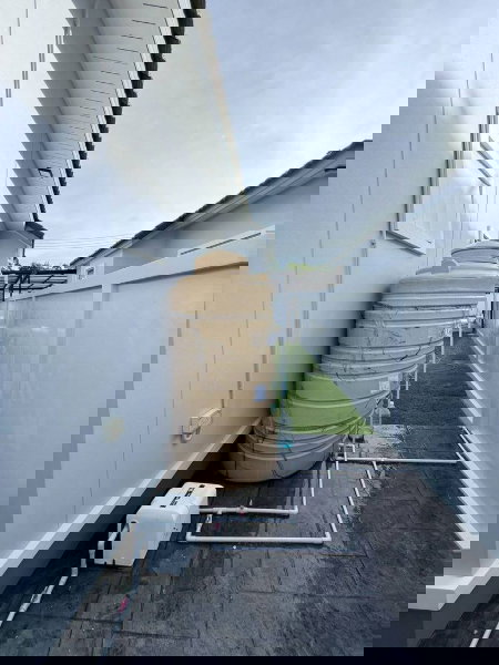 รูป บ้านเดี่ยวสร้างใหม่ ใกล้โรงเรียนศรีสุวิช ทำเลดี พร้อมเข้าอยู่ - รูปที่ 17/18