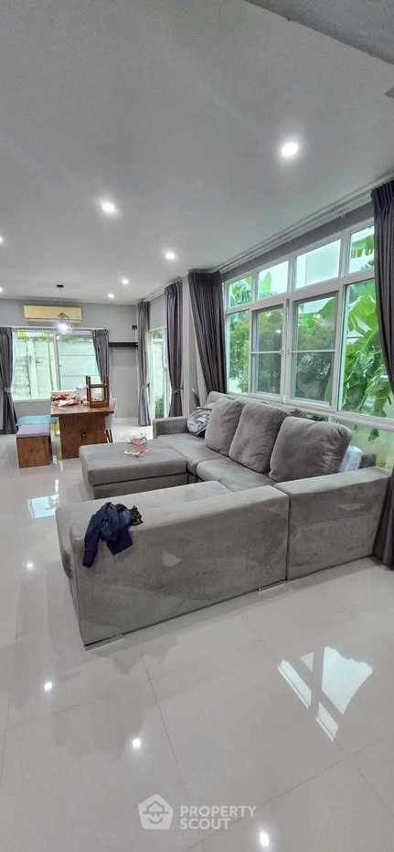 รูป บ้าน 3-ห้องนอน ที่ ศุภาลัย วิลล์ เพชรเกษม 69 ใน หนองแขม (ID 2778321) - รูปที่ 2/24