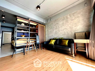 Condos for sale : 1-BR Condo at Jomtien Plaza Condotel close to Jomtien Beach (ID 1000397)