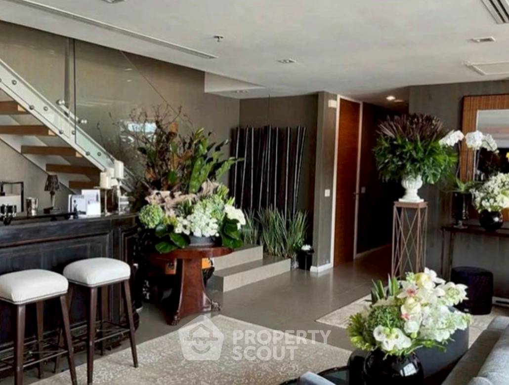 รูป คอนโด 3-ห้องนอน ที่ เดอะ ริเวอร์ คอนโดมิเนียม ใกล้ BTS สะพานตากสิน (ID 2775812) - รูปที่ 4/8