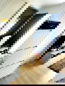 ขายคอนโด : [เจ้าของขายเอง] Parkland Lakeside ศรีนครินทร์ 36 ตร.ม. ชั้น 6 วิวทะเลสาบ ห้องสภาพดีมาก