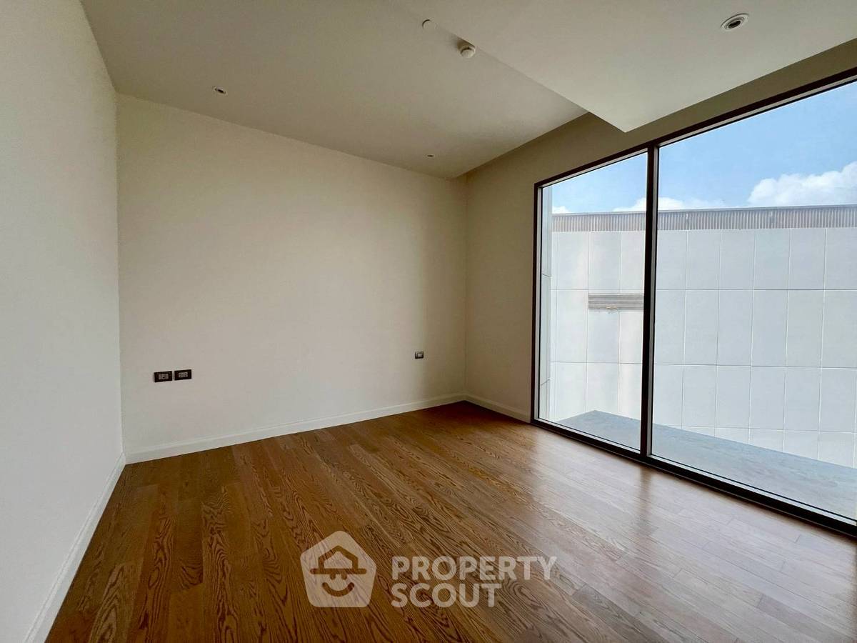 รูป คอนโด 2-ห้องนอน ที่ แมกโนเลียส์ วอเตอร์ฟรอนท์ เรสซิเดนซ์ ใกล้ BTS สะพานตากสิน (ID 2778513) - รูปที่ 8/13