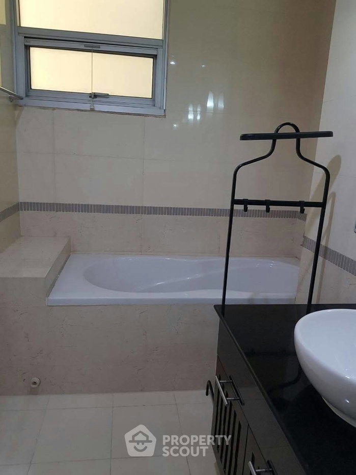 picture 100m To BTS Ratchathewi | 2-BR Baan Klang Krung Siam-Pathumwan (ID 2778794) - 8/13
