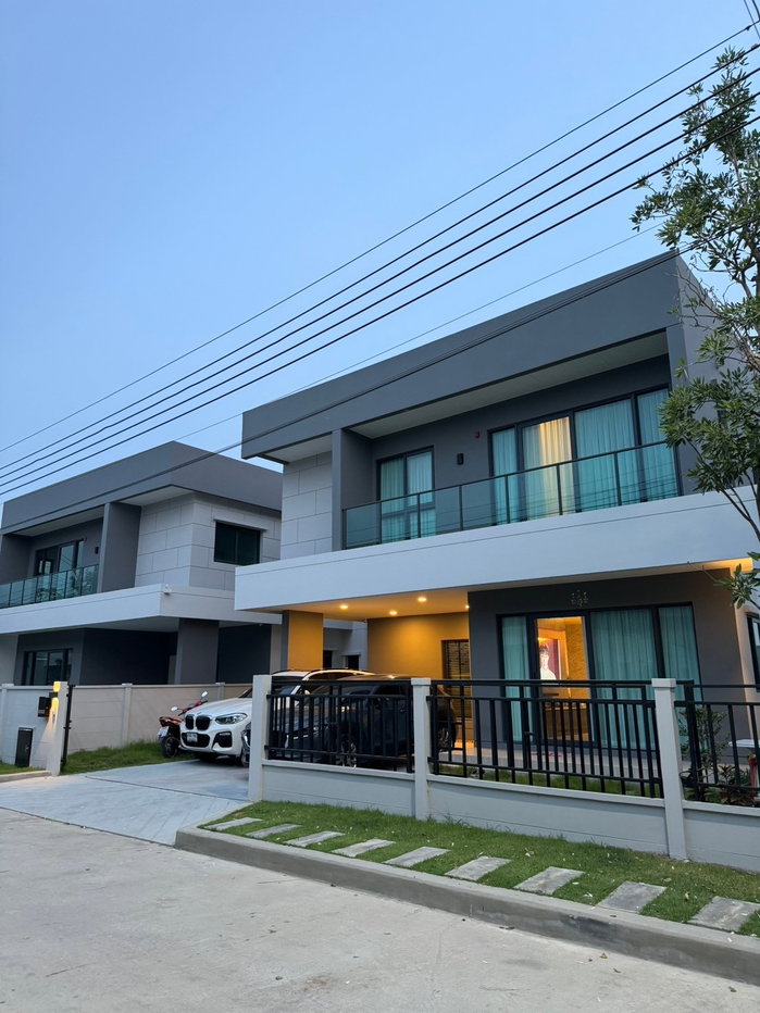 รูป P0621/ซื้อหรือเช่าก็คุ้ม บ้านเดี่ยวหรู Centro Bangna ทำเลหลัง Mega Bangna พร้อมอยู่  - รูปที่ 1/14