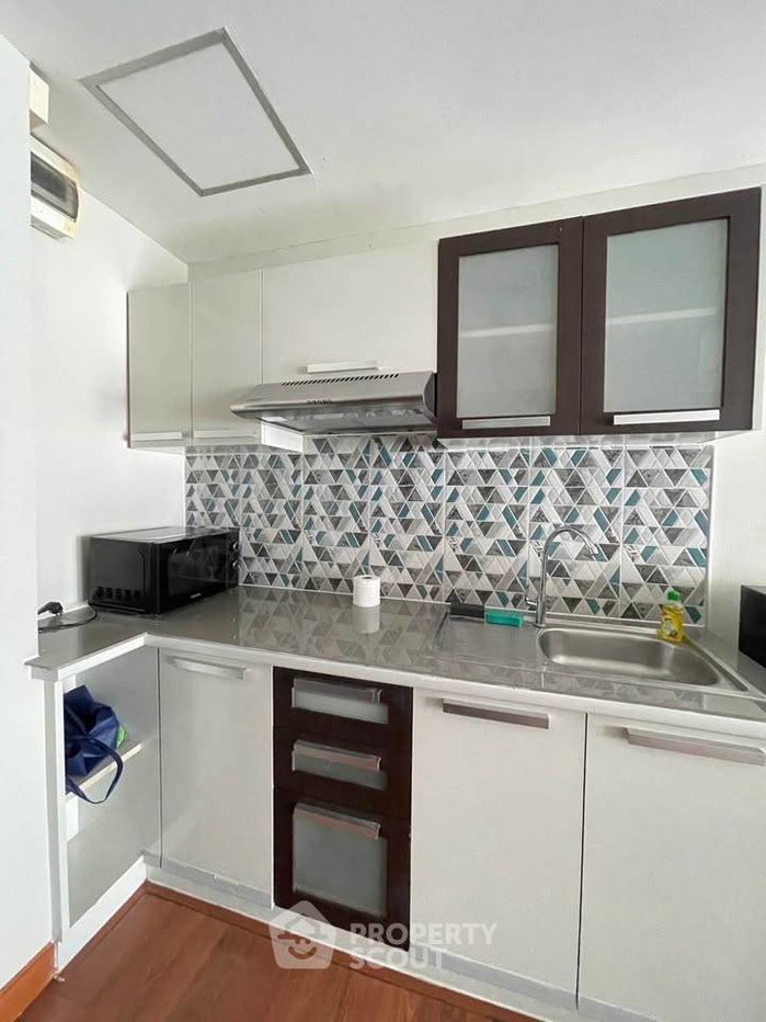 รูป คอนโด 1-ห้องนอน ที่ เลอร์ โคซี่ เอกมัย 28 คอนโดมิเนียม ใกล้ ARL รามคำแหง (ID 2076546) - รูปที่ 9/12