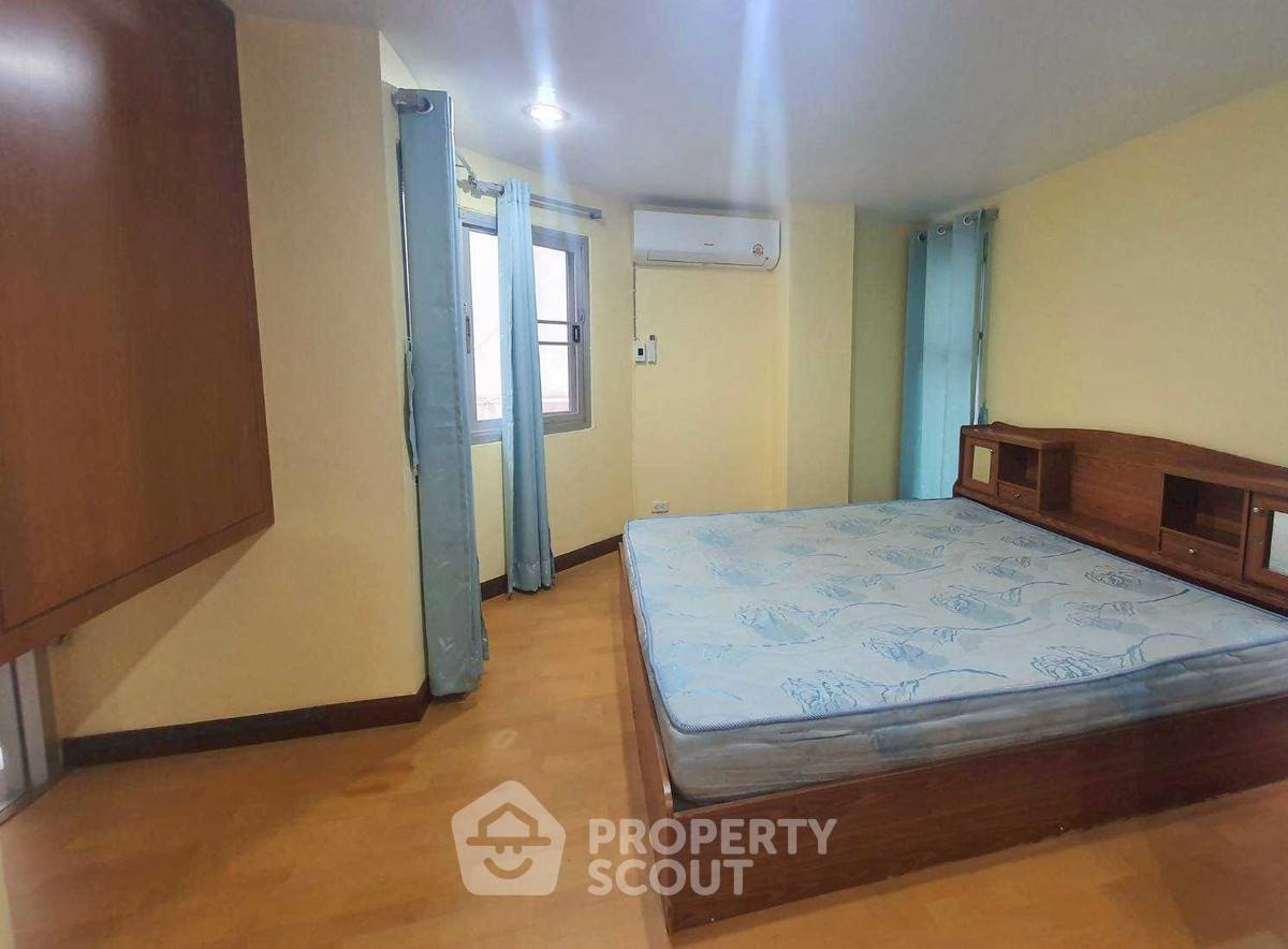 รูป คอนโด 2-ห้องนอน ที่ เดอะ ไพร์ม สวีท คอนโดมิเนียม ใกล้ BTS อโศก (ID 2389968) - รูปที่ 8/15