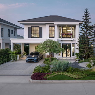 🎉 Hot Deal! Luxury Georgian-style home at Setthasiri Don Mueang, ideally located opposite Don Mueang Airport. Exclusive offers up to 1 MB 🔥*