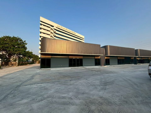 ให้เช่าโกดัง ออฟฟิศ พัฒนาการ25 กำแพงเพชร พระราม9 ใกล้ห้างเดอะ ไนน์ เซ็นทรัล พระราม 9 เหมาะทำ สำนักงาน คลังเก็บสินค้า อู่ซ่อมรถ 