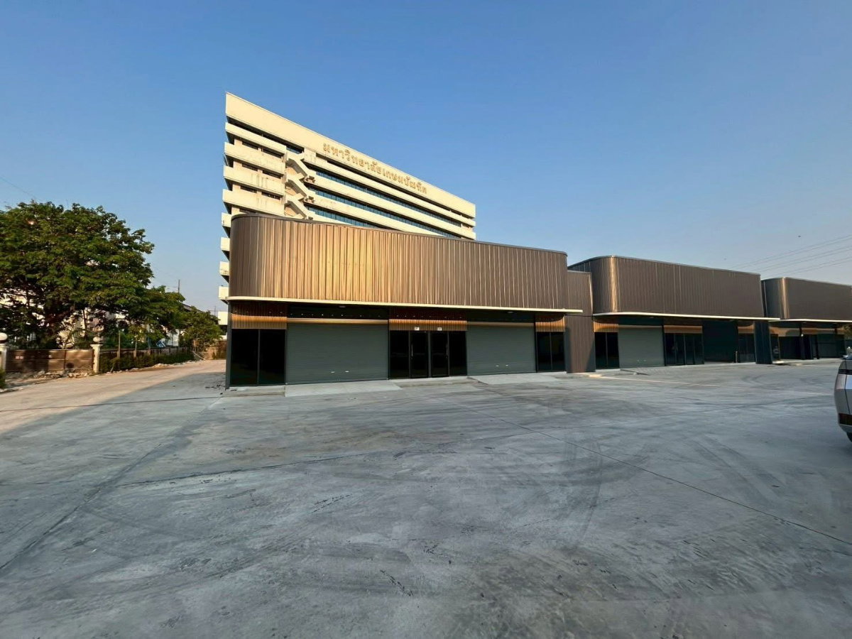 รูป ให้เช่าโกดัง ออฟฟิศ พัฒนาการ25 กำแพงเพชร พระราม9 ใกล้ห้างเดอะ ไนน์ เซ็นทรัล พระราม 9 เหมาะทำ สำนักงาน คลังเก็บสินค้า อู่ซ่อมรถ  - รูปที่ 1/8