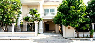 Houses for rent Central Plaza Bang Na : Single detached house for  rent in the city, Bangna–Srinakarin–Suan Luang area  3 bedr2 bath  51 sq.w.