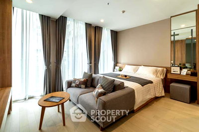 Condos for rent Borom Ratchachonnani Bangkok Nursing College : 1-BR Condo at Noble Ploenchit near BTS Phloen Chit (ID 590931)