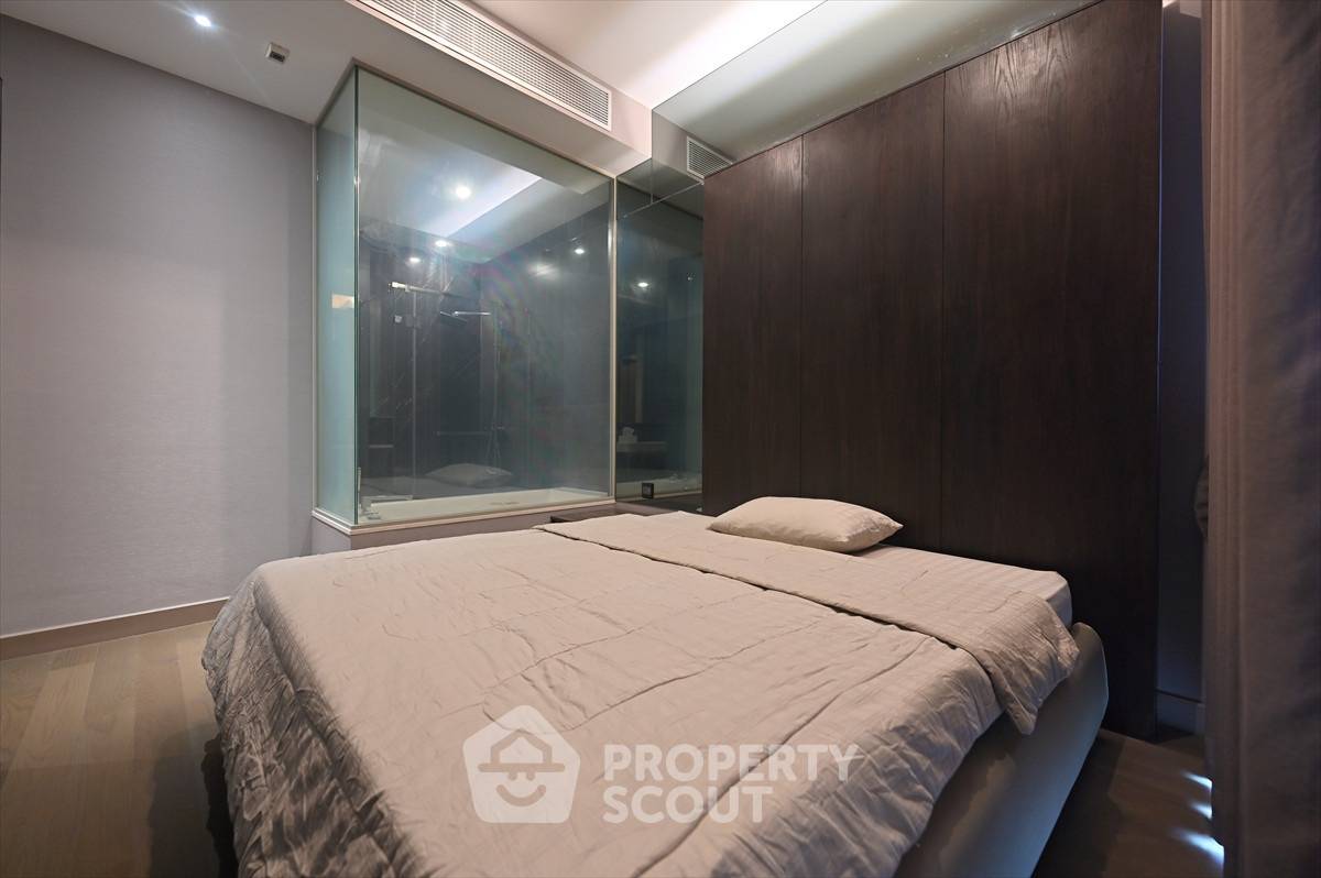picture 2-BR Condo at The Esse At Singha Complex near MRT Phetchaburi (ID 2373620) - 6/8