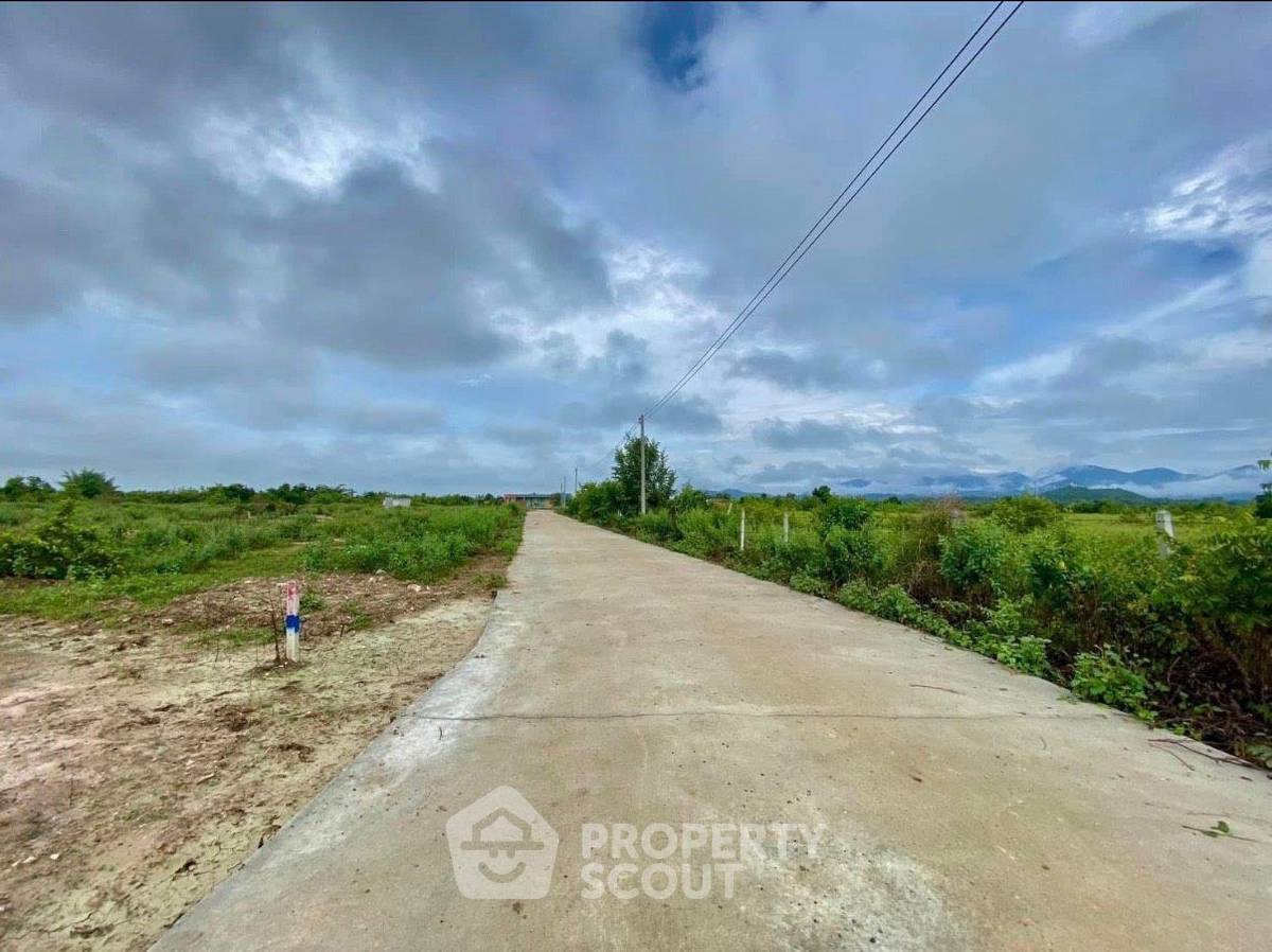 picture 5,200 m² Land for Sale in Sam Phraya (ID 2779984) - 4/5