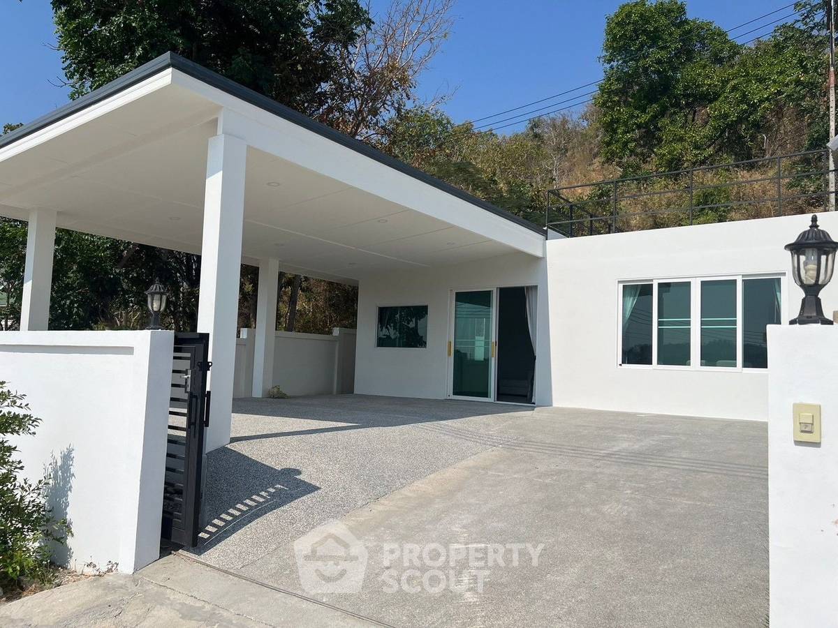 รูป วิลล่า 4-ห้องนอน ใน หินเหล็กไฟ (ID 2778843) - รูปที่ 3/17